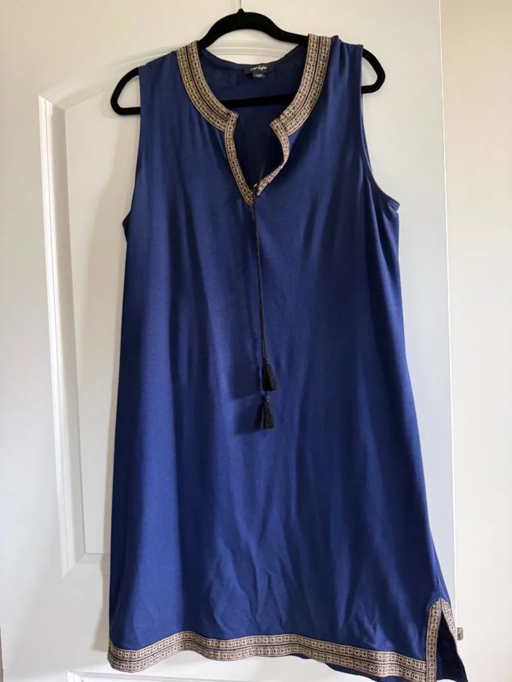 Sleeveless Summer Shift - Picture 1 of 7